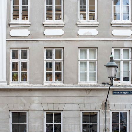 Spacious Tivoli Gardens Apartment W 3 Bedrooms Copenhagen Exterior photo