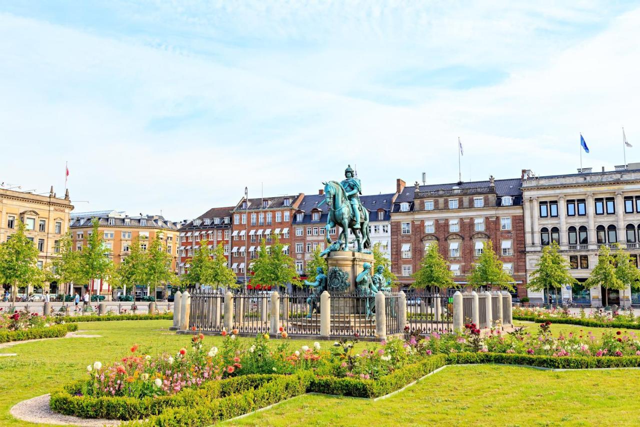 Spacious Tivoli Gardens Apartment W 3 Bedrooms Copenhagen Exterior photo