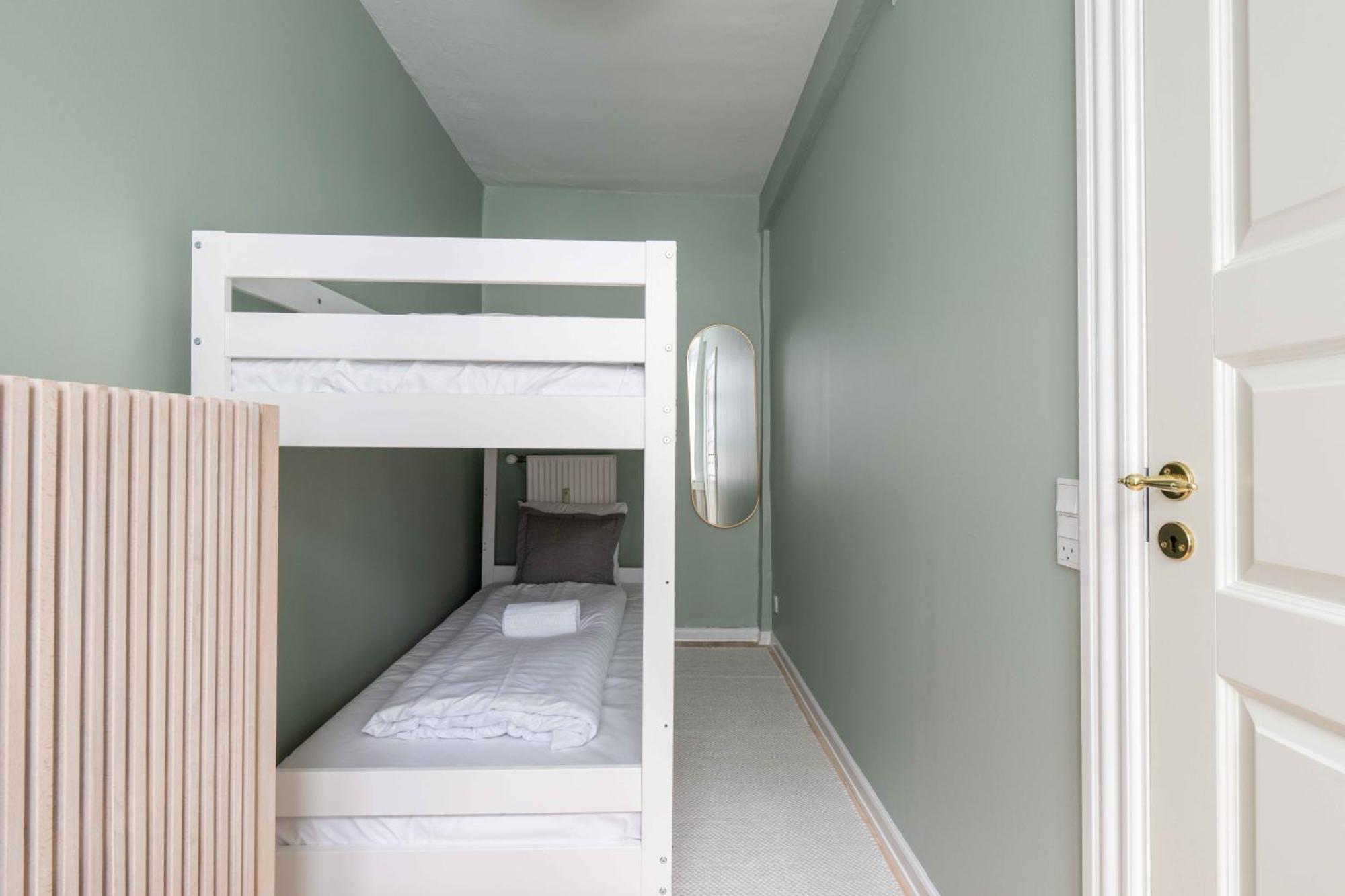 Spacious Tivoli Gardens Apartment W 3 Bedrooms Copenhagen Exterior photo